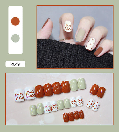 Cute fake nails Daisy style press on nails