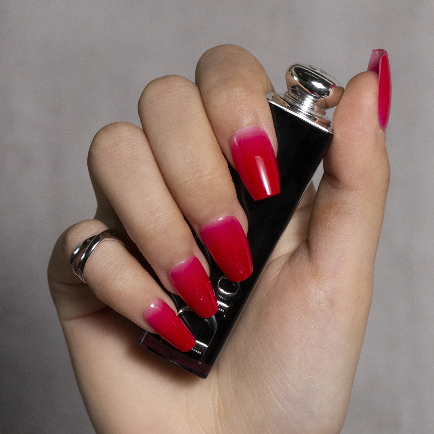 Minimalist Solid Color Press On Nails Red