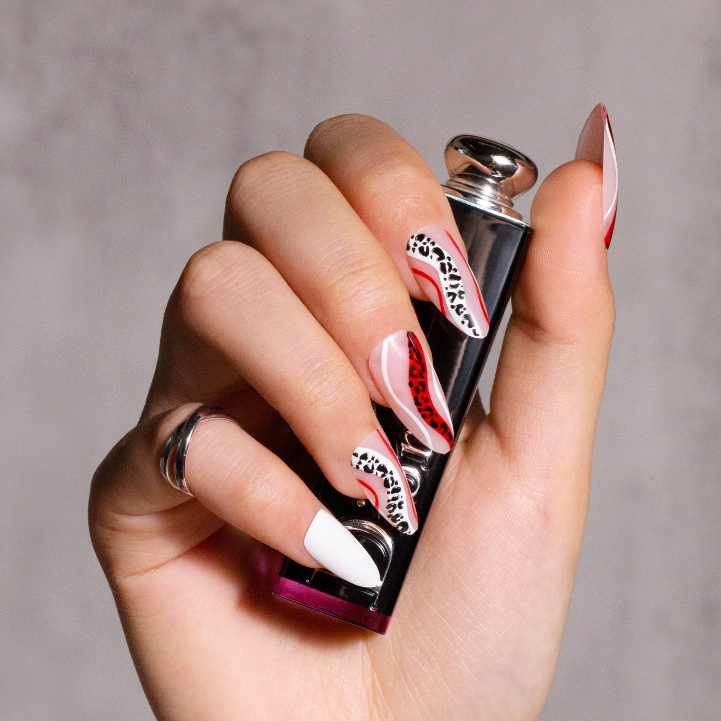 Press on Nails with White Strip Pattern Black Dots Designs